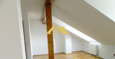 de-vanzare-apartament-cu-2-camere-bloc-nou-centru-1